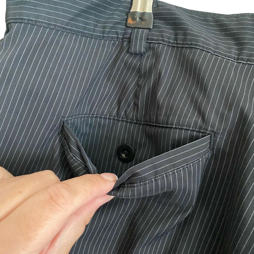 Nike Golf Mens Size 36 x 32 Pants Black Pinstripe Flat Front Pockets Casual - Picture 8 of 11